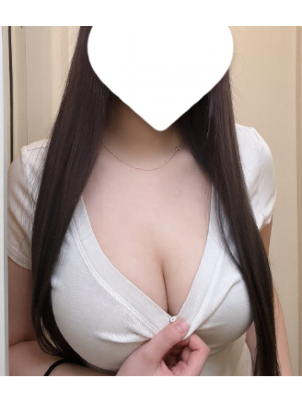 北川ななみ