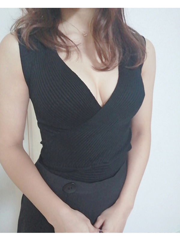 稲葉みおり