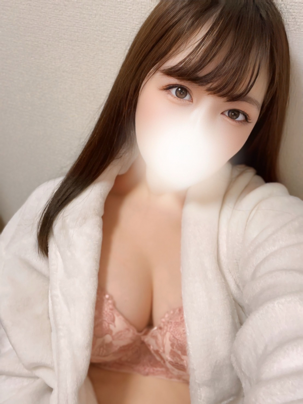 成田　ろあ