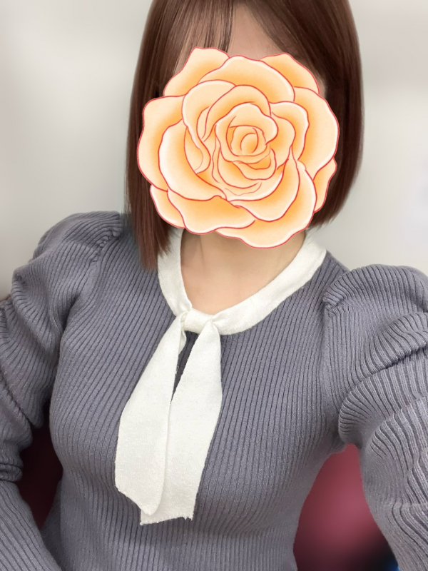 ももな