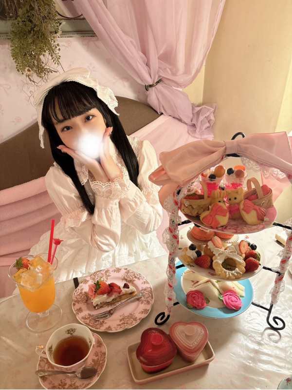 西園寺ひかり