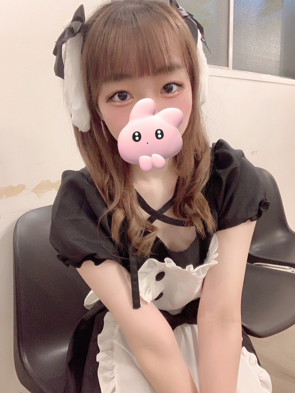 愛染こなつ
