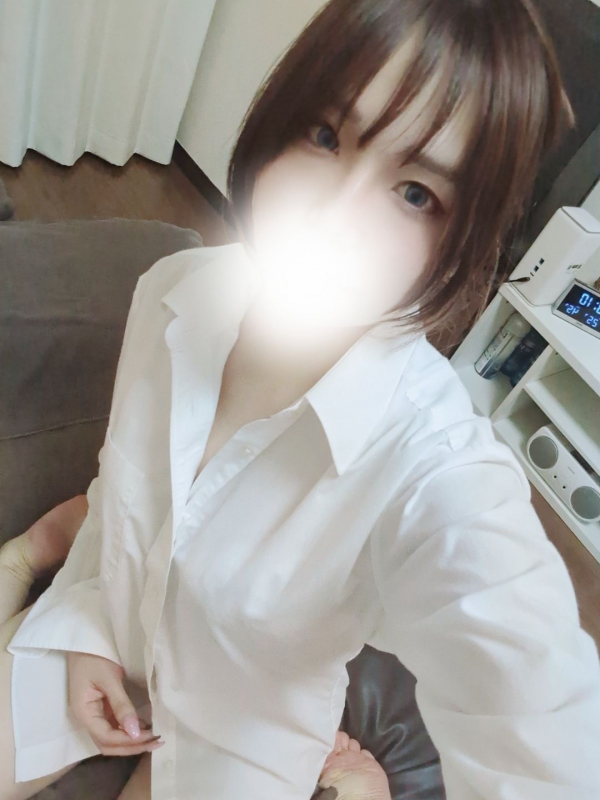 せりな