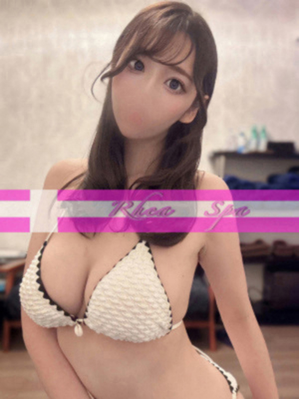 百井まゆ