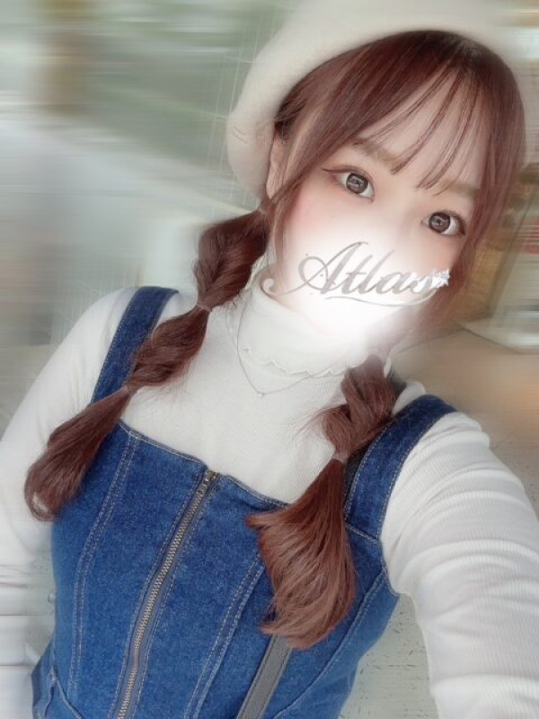 小嶋かのん