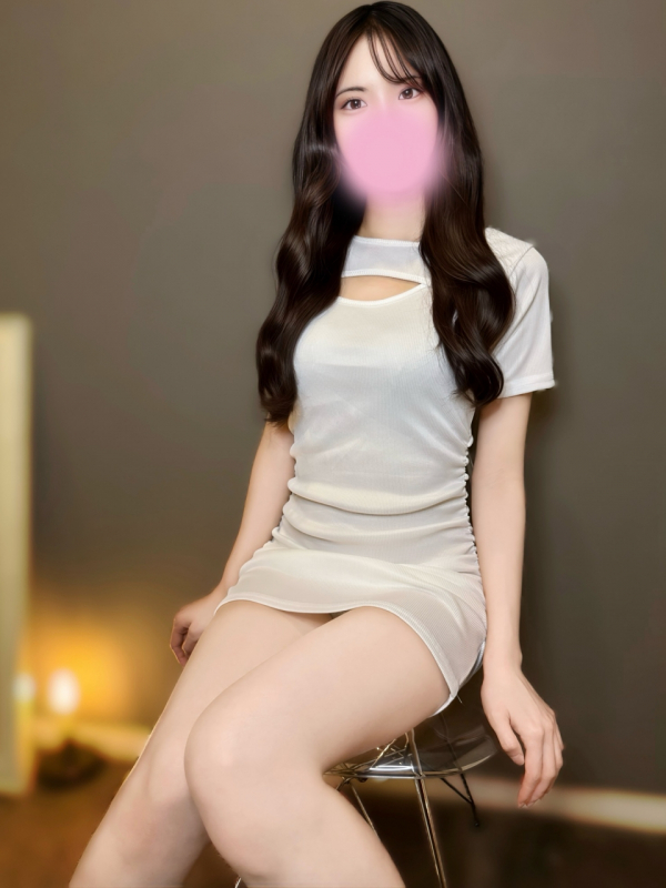 渚かえで