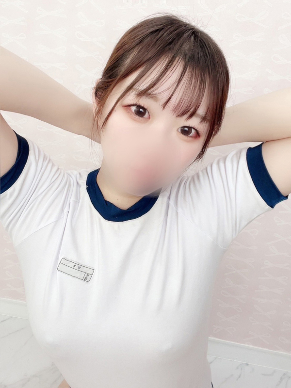 愛瀬みゆ