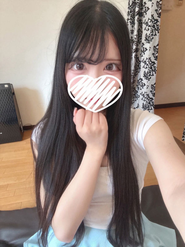 えみり