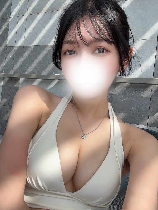 花村　ひより