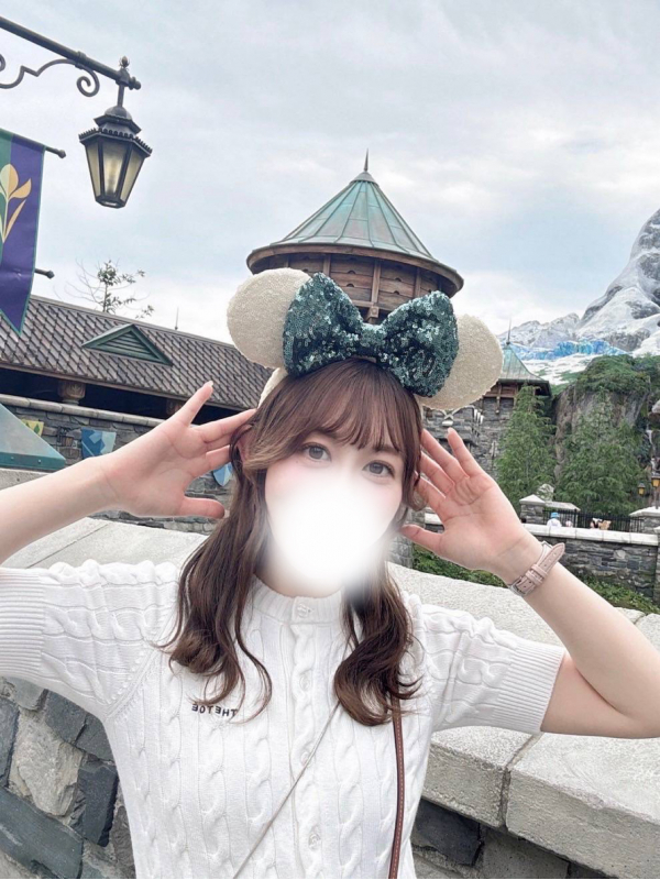 成美　けい