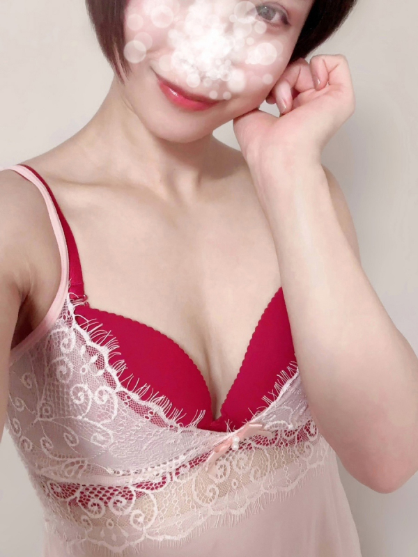吉瀬あやめ