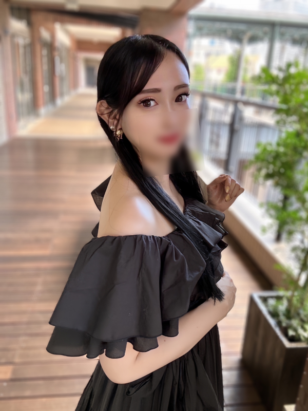 桐嶋えりか