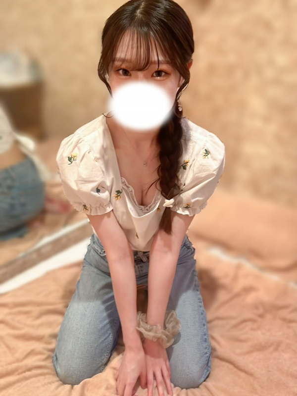 新人れい
