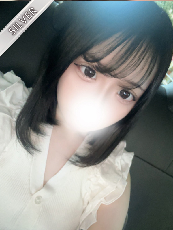 みりな(SILVER) 
