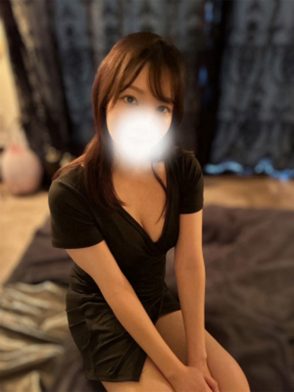 潤星らむ
