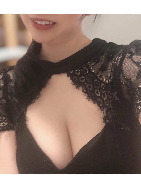 吉川茜