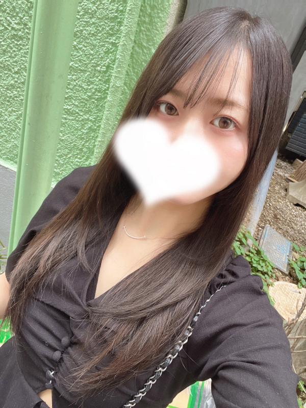 ゆりな