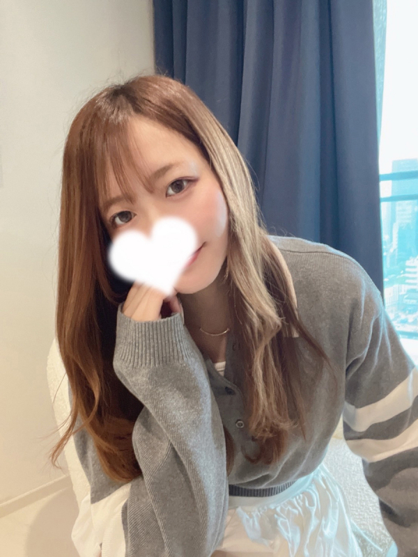 ゆりな