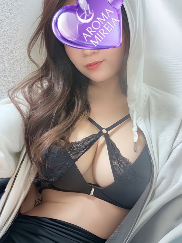 三石ゆな
