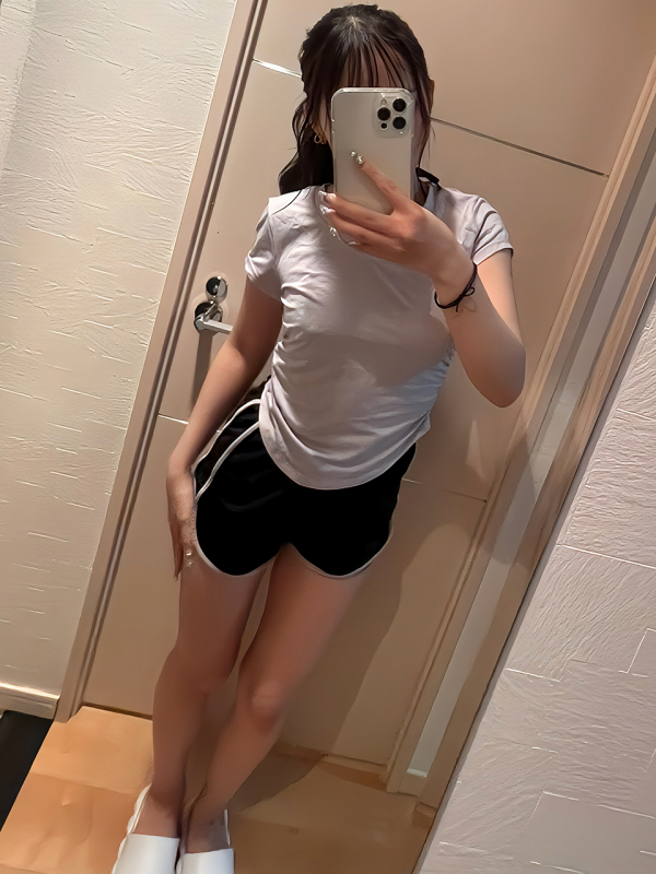 櫻井らら