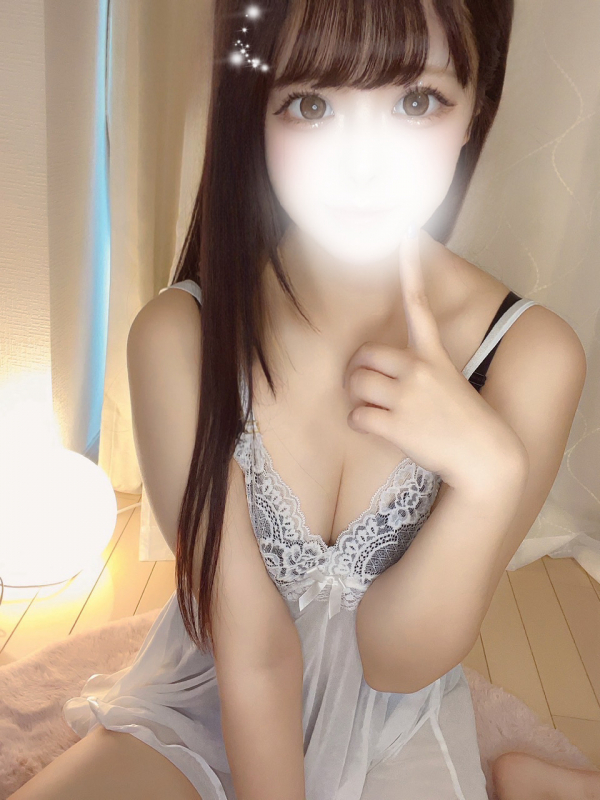 ももな