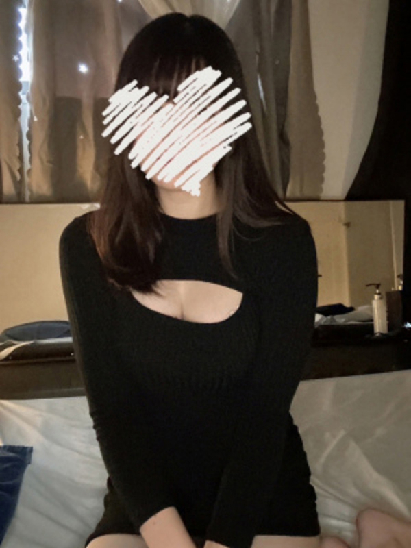 成瀬ゆあ