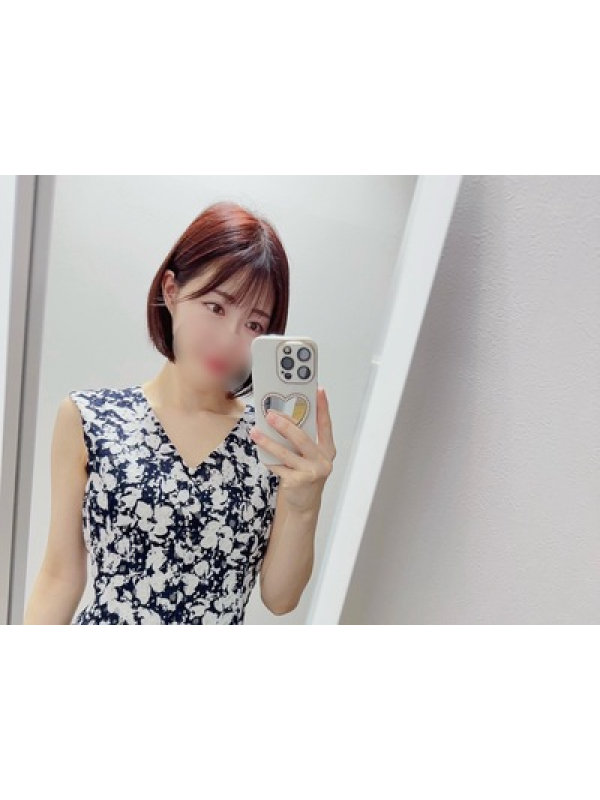七海れいな