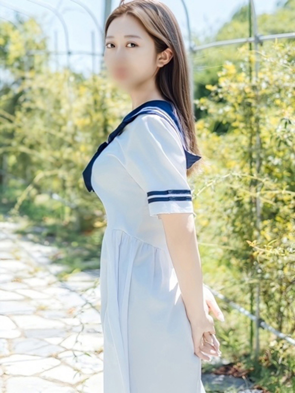 アリナ