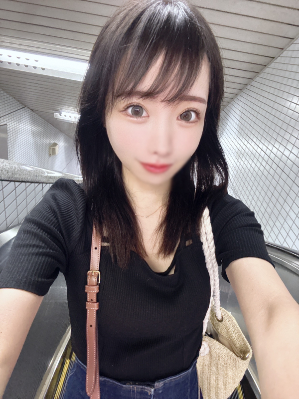 神凪ひより