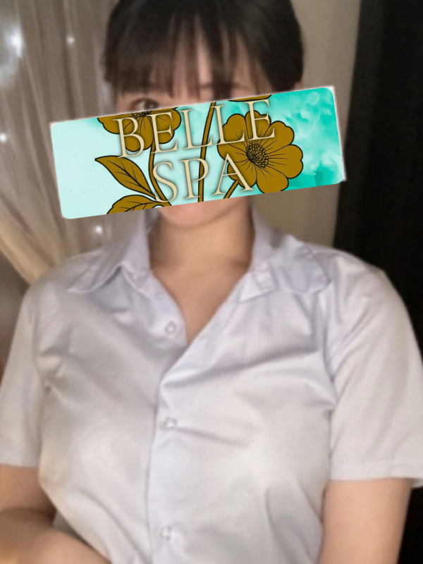 成瀬ゆあ