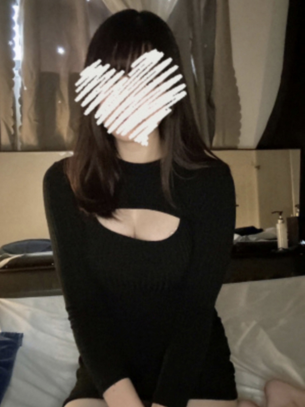 成瀬ゆあ