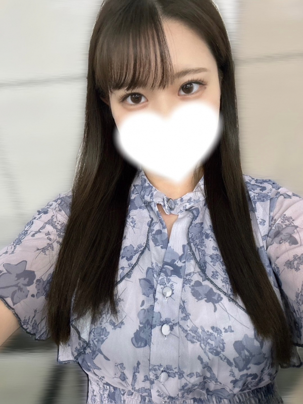 岸ありな
