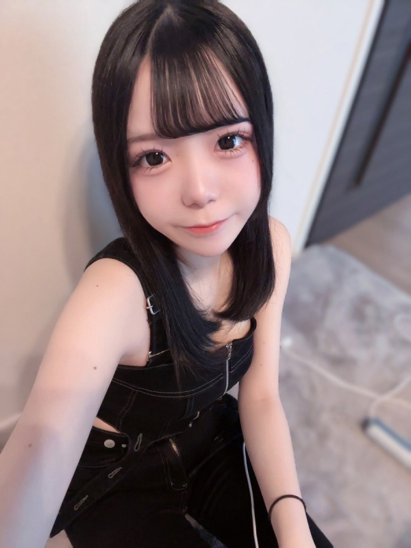 ななみ
