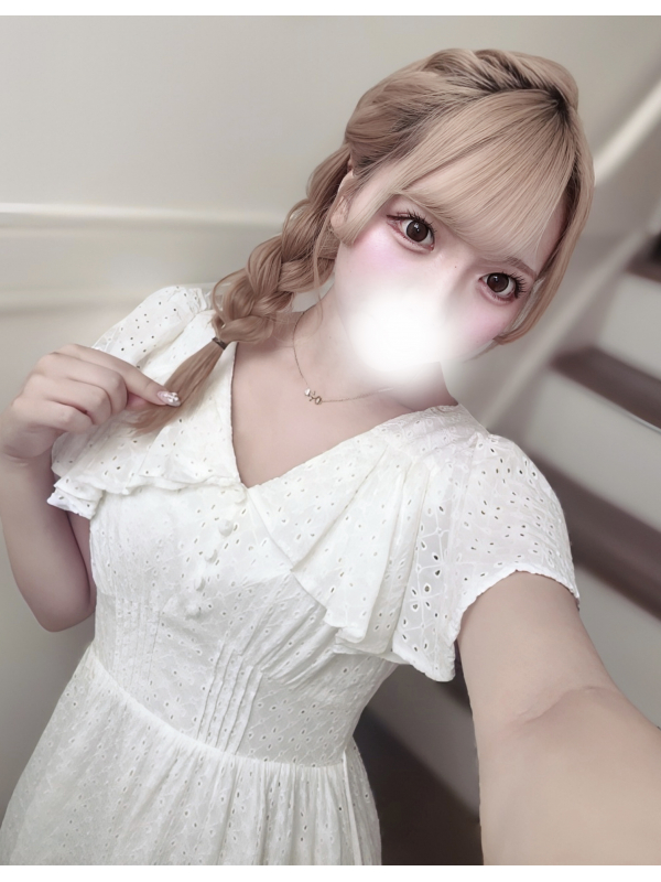 三上さな