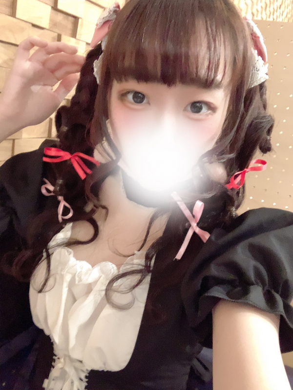愛染こなつ