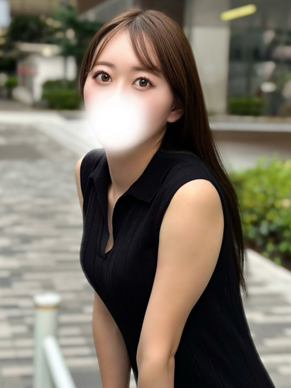 白雪 えみり