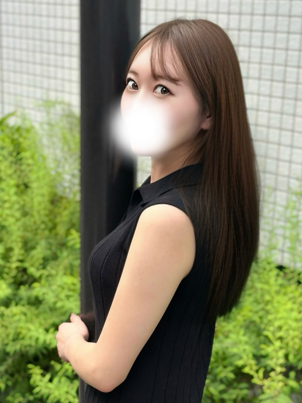 白雪 えみり