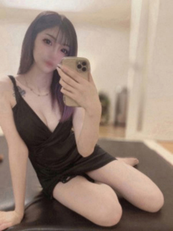 七海まひろ