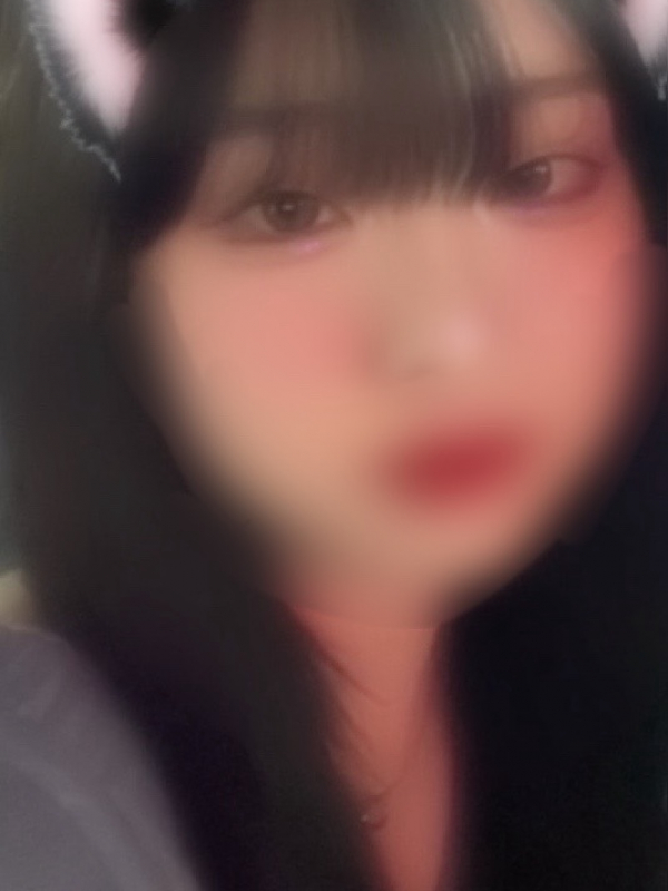 新人るな