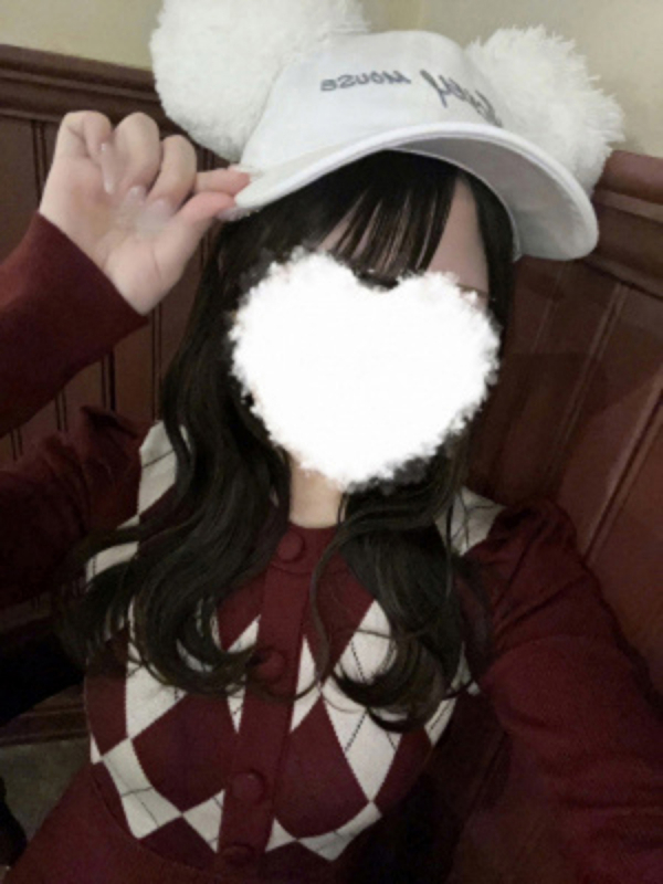 えみい