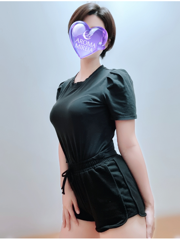 卯月しゅう