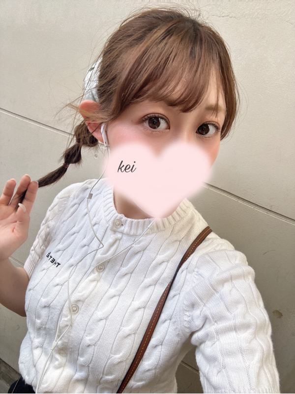 けい
