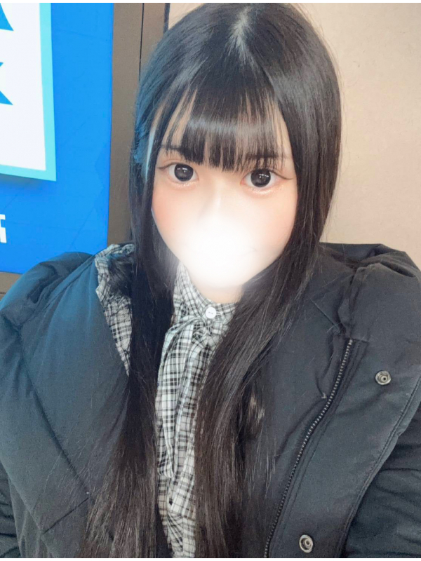 夢及　なこ
