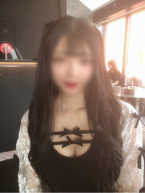 新人「名前未定」