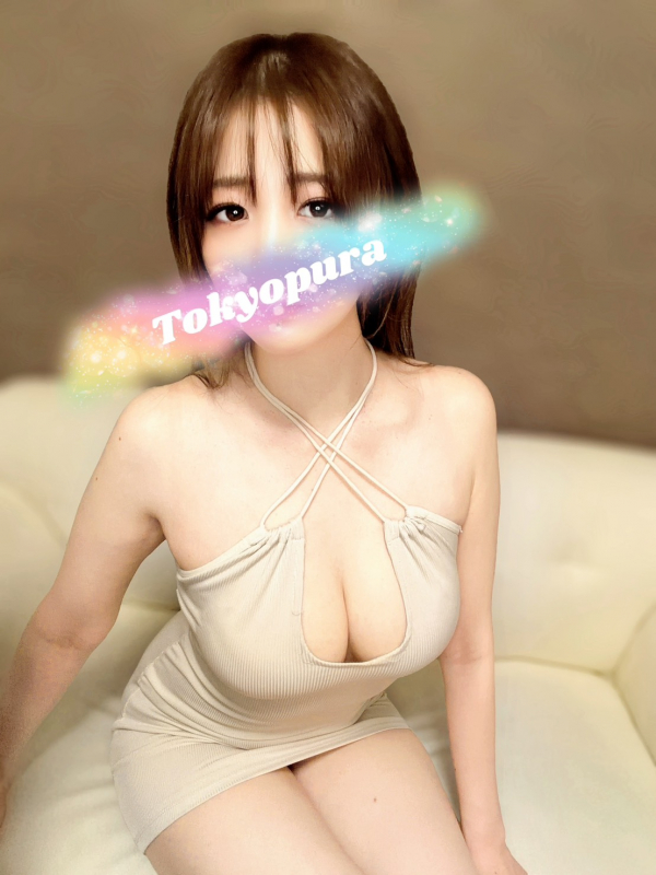 小鳥遊もね♦︎