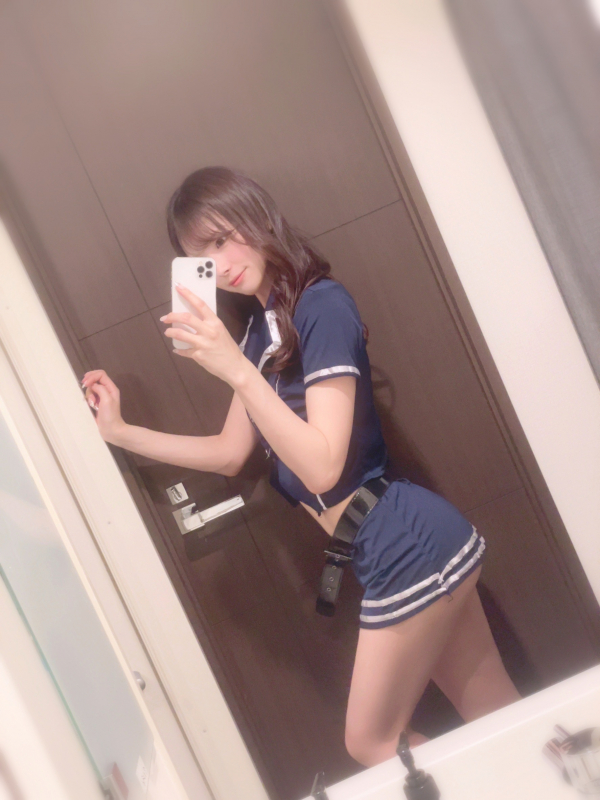 山岸 ゆい(外国人対応可)