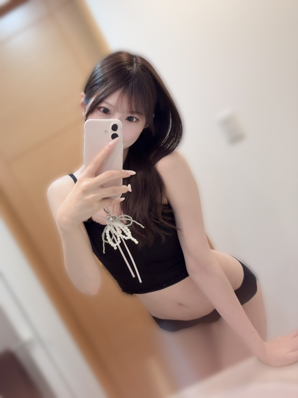 山岸 ゆい(外国人対応可)