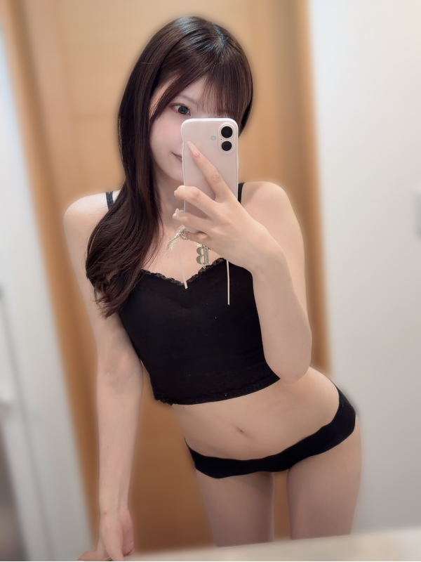 山岸 ゆい(外国人対応可)