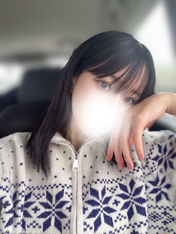 愛咲 りあ