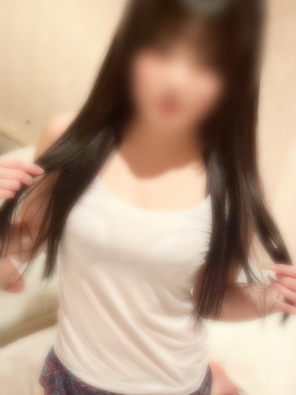 新人なずな